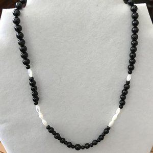 Mother of Pearl & Black Bead Necklace - Vintage
